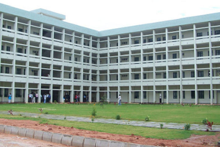 https://cache.careers360.mobi/media/colleges/social-media/media-gallery/7990/2019/2/20/Campus View of Sonekar College of Pharmacy Koradi_Campus-View.png